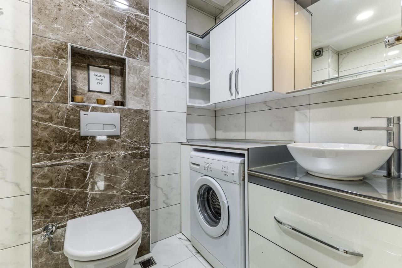 Spacious Flat Near Bagdat Avenue In Suadiye Apartment Istanbul Exterior photo