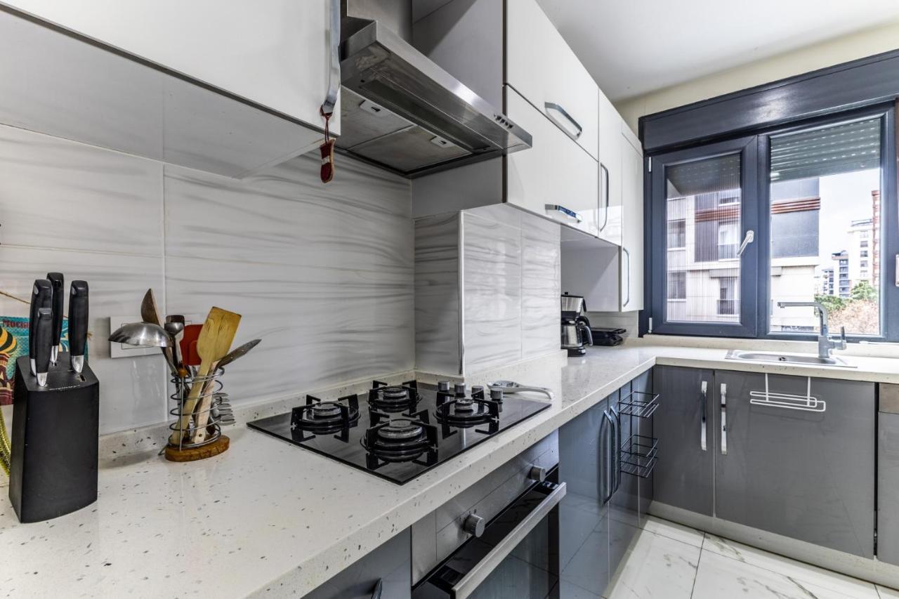 Spacious Flat Near Bagdat Avenue In Suadiye Apartment Istanbul Exterior photo