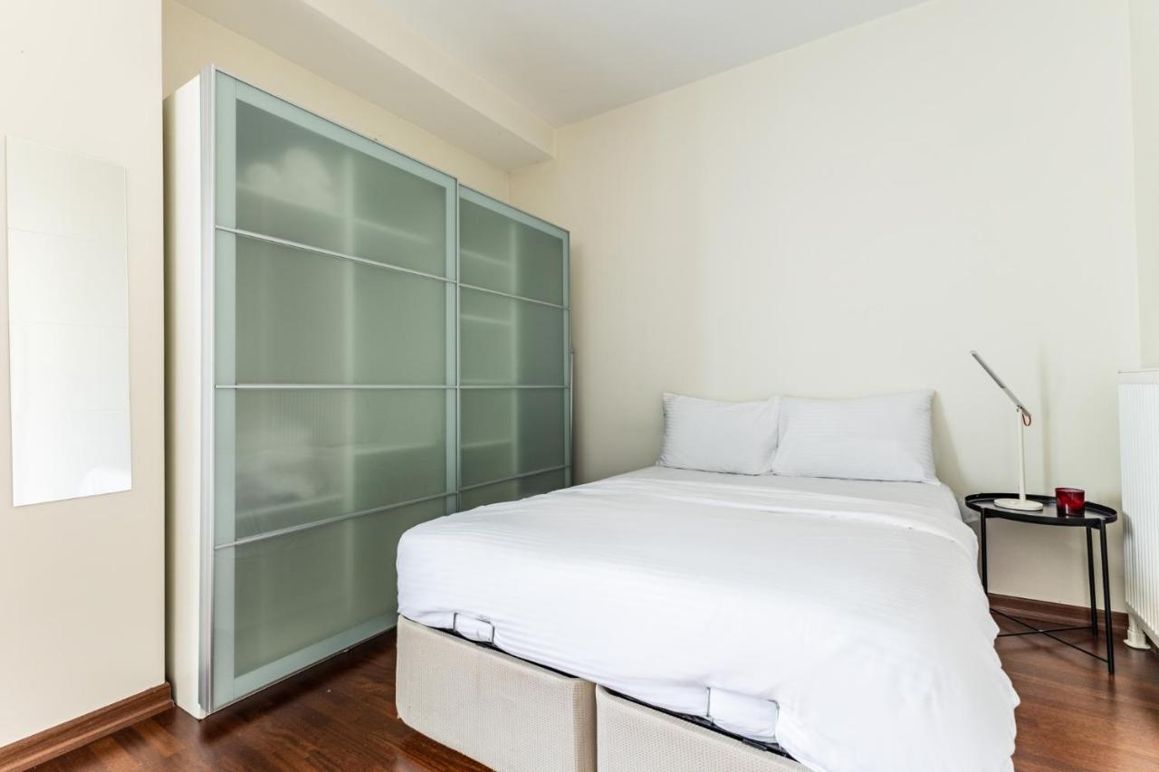 Spacious Flat Near Bagdat Avenue In Suadiye Apartment Istanbul Exterior photo